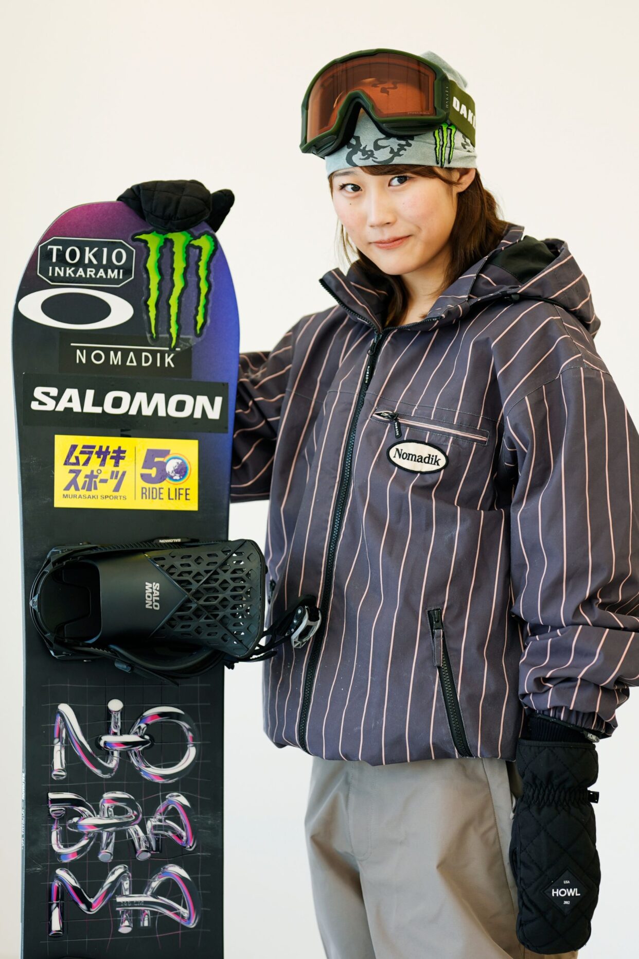 ぽこむら 11月29日(金)12時よりWEBショップにて、村上隆新作直筆サイン入り